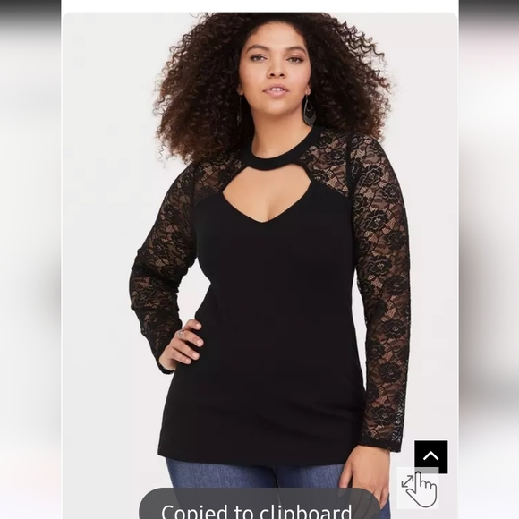 🍂🍁Torrid 3x Black Lace Inset Cutout Neck Foxy Top - Picture 2 of 6